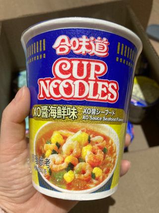 NISSIN 닛신 컵누들  4종 - 씨푸드오리지날, 씨푸드 스파이시, 씨푸드 커리, 씨푸드 XO소스 — 5점을 준 리뷰어가 2022년 4월 올린 사용 사진