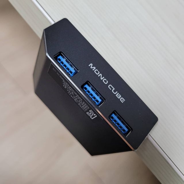 모노큐브 모니터 USB3.0 허브 리뷰 사진