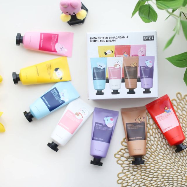 쿤달 BT21 시어버터 앤 마카다미아 퓨어 핸드크림 50ml 7구 기프트 세트 리뷰 사진