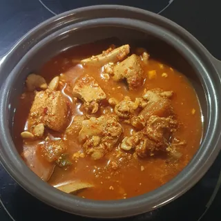 소담스퀘어 상암 궁중해물탕조씨집 백년가게 조씨집 팔뚝탕1인분550g — 5점을 준 리뷰어가 2022년 12월 올린 사용 사진