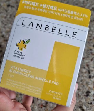랑벨 비타 에너지 잡티 앰플 패드 65매 (투명하고 밝은 얼굴 광채패드) — 5점을 준 리뷰어가 2022년 5월 올린 사용 사진