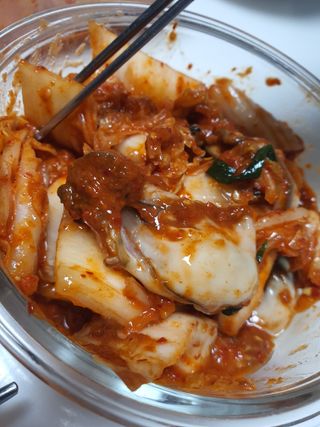 셰프애찬 별미김치 굴겉절이 1kg — 5점을 준 리뷰어가 2022년 12월 올린 사용 사진