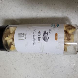부르르펫 야미트릿 틸라피아 60g — 5점을 준 리뷰어가 2021년 10월 올린 사용 사진