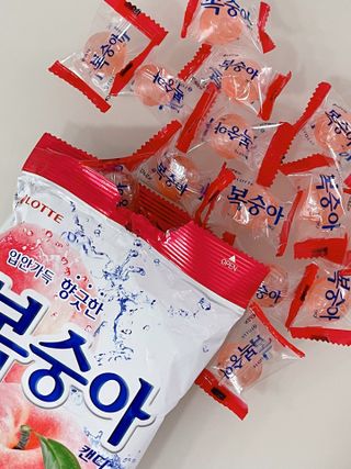 청포도캔디 복숭아캔디 — 5점을 준 리뷰어가 2022년 11월 올린 사용 사진