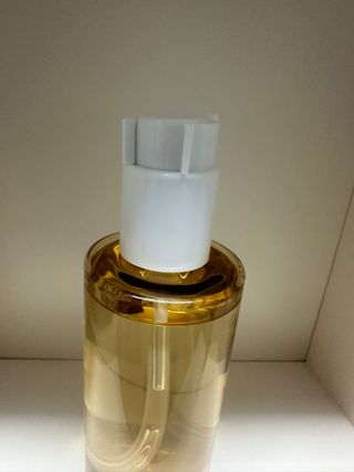 스킨1004 [SKIN1004] 마다가스카르 센텔라 라이트 클렌징 오일 200ml — 5점을 준 리뷰어가 2024년 8월 올린 사용 사진