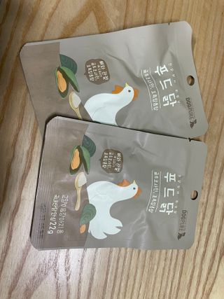 도그퓨어 푸드닭 강아지 닭고기 통살 애견간식 오리지널/차전자피/초록입홍합 — 5점을 준 리뷰어가 2021년 10월 올린 사용 사진
