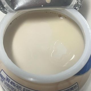 매일바이오 그릭요거트 오리지널 플레인 4개, 로스터리 커피믹스 4개 — 3점을 준 리뷰어가 2021년 12월 올린 사용 사진