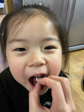 소담스퀘어 상암 [굿대디] 잠이든 1EA(1개월) 흑하랑상추 수면영양제 — 5점을 준 리뷰어가 2022년 12월 올린 사용 사진