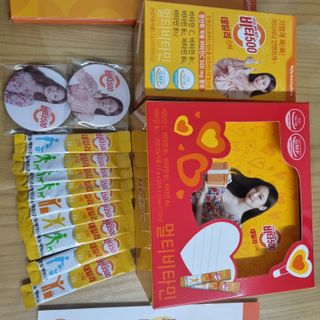 광동생활건강 [제니에디션] 비타500데일리스틱 gift set 60포+제니굿즈 3종+쇼핑백 — 5점을 준 리뷰어가 2021년 11월 올린 사용 사진
