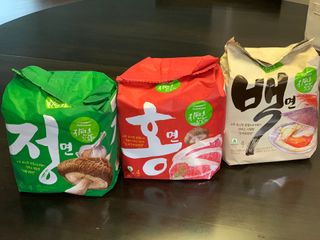[풀무원] 자연은맛있다 정면, 백면, 홍면  세트 — 5점을 준 리뷰어가 2021년 4월 올린 사용 사진