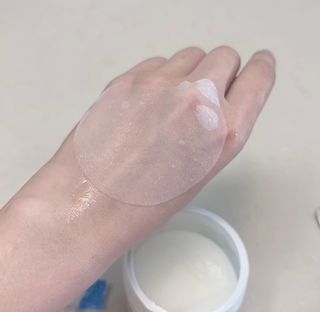 리더스코스메틱 리더스 카밍 바이오틱스 퀵 수딩 패드 — 5점을 준 리뷰어가 2022년 5월 올린 사용 사진