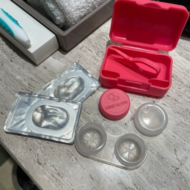 [렌즈타운] 로즈 스완 리뷰 사진