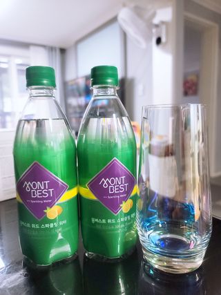 몽베스트 Montbest with Sparkling water Lemon OR Lime 20병(랜덤) — 5점을 준 리뷰어가 2021년 10월 올린 사용 사진