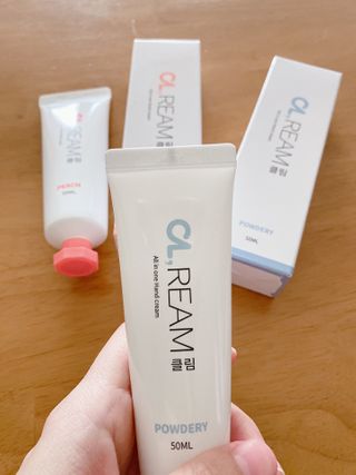 클림 9월 28일, 출시 손 세정의 번거로움을 없앤 핸드크림 — 5점을 준 리뷰어가 2021년 3월 올린 사용 사진