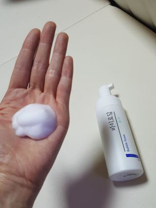 [바이로담] 저자극 약산성버블 폼 폼클렌징 150ml — 5점을 준 리뷰어가 2021년 3월 올린 사용 사진