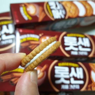 롯데제과 롯샌 카페크런치 — 5점을 준 리뷰어가 2021년 10월 올린 사용 사진