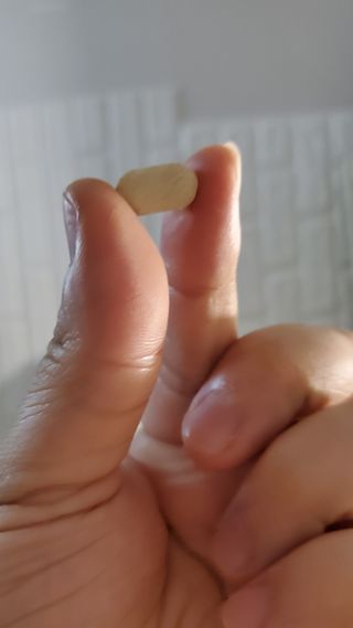 프리마인 평생 써야하는 관절의 건강을 위한 완벽설계 솔루션 관절n마디케어 플러스 120정 — 3점을 준 리뷰어가 2021년 10월 올린 사용 사진