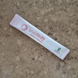 [모마네] 이너뷰티 히알루론산 비오틴 코큐텐 저분자피쉬콜라겐 - 3 g 30포 ★석류맛 — 5점을 준 리뷰어가 2021년 12월 올린 사용 사진