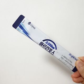 자연에온 아르긴포스 L-아르기닌 5555mg 스틱 15개입 1박스 — 4점을 준 리뷰어가 2021년 4월 올린 사용 사진