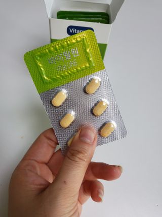 뉴트리션팩토리 비타프렙 바이탈원 종합비타민 멀티비타민 600mg — 4.5점을 준 리뷰어가 2021년 7월 올린 사용 사진