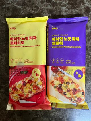 브라잇벨리 비건피자 [노밋피자알로하 & 노밋피자포테이토] 2가지맛 — 4.5점을 준 리뷰어가 2022년 7월 올린 사용 사진