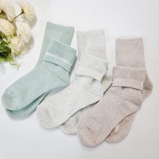 [사이즈가 있는 양말 필로이]여자 순면 통파일 꿀잠 수면 양말【 S, M, L 】3가지 사이즈_컬러 랜덤 3족 — 5점을 준 리뷰어가 2022년 10월 올린 사용 사진