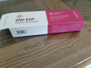 이지듀 DW-EGF 크림 다이브좀_콜라겐이 쏙쏙, 탄력피부로 다이빙 — 5점을 준 리뷰어가 2021년 2월 올린 사용 사진