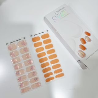 데싱디바 글레이즈 젤네일 별빛유리네일 6종_랜덤발송 — 5점을 준 리뷰어가 2021년 8월 올린 사용 사진