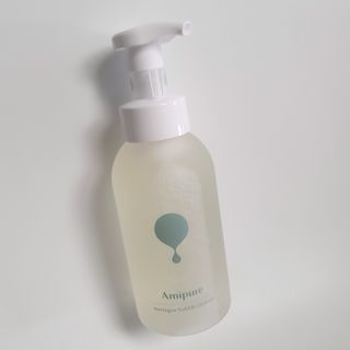 아미퓨어 [라이브] 피부장벽 강화를 위한 머랭 버블 클렌저 천연계면활성제로 온가족 사용가능 — 3.5점을 준 리뷰어가 2021년 6월 올린 사용 사진