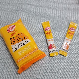 광동생활건강 프리 [광동] VB와 VC를 함유한 멀티 비타민 비타 500 데일리 스틱 180포 — 5점을 준 리뷰어가 2022년 5월 올린 사용 사진