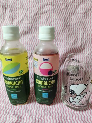 더그레잇티 콤부차 [매일유업] 더그레잇티 44kcal 콤부차 300ml *12개입 (오리지널 6개+베리리치 6개) — 4점을 준 리뷰어가 2023년 7월 올린 사용 사진