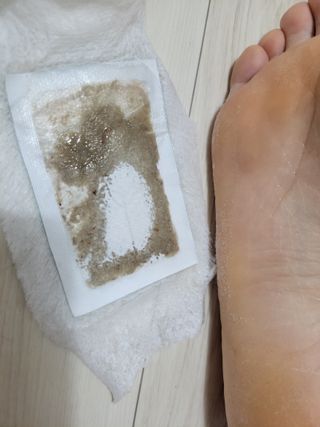 [레제르] 아로마 수액패치 발패치 30매입 -라벤더향/유칼립투스향/대나무향 — 4.5점을 준 리뷰어가 2022년 9월 올린 사용 사진