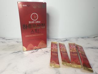 힘내라김홍삼 하루홍삼정스틱 10g x 10포 — 4점을 준 리뷰어가 2021년 4월 올린 사용 사진