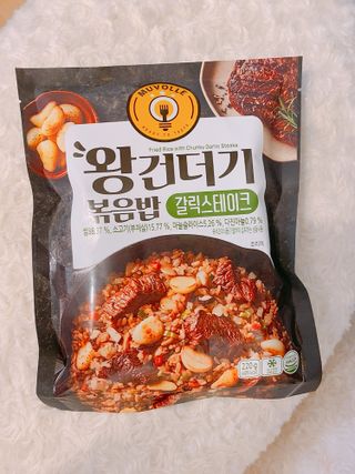 한성기업 무볼레 왕건더기 볶음밥 갈릭스테이크 — 5점을 준 리뷰어가 2021년 10월 올린 사용 사진