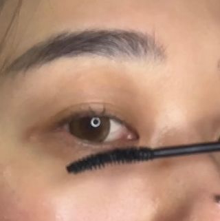 더소설 소설 블랙아이래쉬 세럼 10g(SOSEOL BLACK EYELASH SERUM 10g) — 5점을 준 리뷰어가 2023년 6월 올린 사용 사진