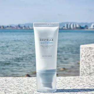 [스킨1004] 마다가스카르 센텔라 히알루-시카 워터핏 선세럼 50ml — 5점을 준 리뷰어가 2024년 5월 올린 사용 사진