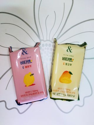 비타앤C 레몬맛, 망고맛 — 5점을 준 리뷰어가 2021년 4월 올린 사용 사진