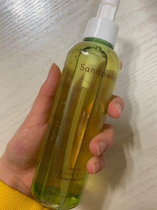스킨큐어 산다화 순한 클렌징 동백 오일 200ml — 5점을 준 리뷰어가 2023년 3월 올린 사용 사진