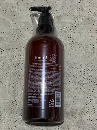 아미니 플라워테라피 바디로션  500ml 시리즈 — 5점을 준 리뷰어가 2021년 1월 올린 사용 사진