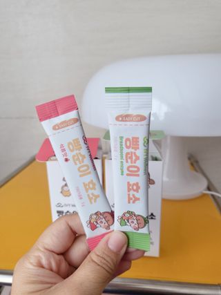 아이비웰니스 빵순이 효소 키위맛 7포 + 석류맛 7포 (총 14포, 2주분) — 5점을 준 리뷰어가 2022년 10월 올린 사용 사진