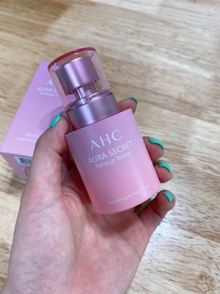 AHC 아우라 시크릿 톤업 벨벳 — 4.5점을 준 리뷰어가 2021년 4월 올린 사용 사진