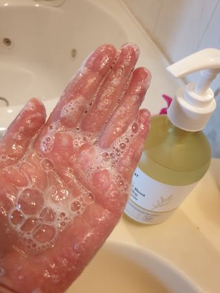 달리프 클로렐라 베러 루트 릴렉싱 샴푸 500ml — 5점을 준 리뷰어가 2021년 5월 올린 사용 사진