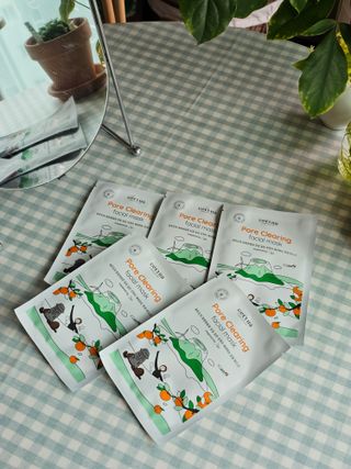 세뚜아(Cettua) [세뚜아] 포어 클리어링 마스크 Cettua Pore Clearing facial mask 5매 — 5점을 준 리뷰어가 2024년 3월 올린 사용 사진