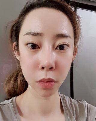 올리브 오일 스킨케어 컴퍼니 [OOSC] 순한 베이비 퓨어 수딩밤 오리지널 60g — 5점을 준 리뷰어가 2021년 5월 올린 사용 사진