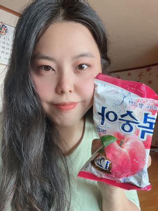 청포도캔디 복숭아캔디 — 5점을 준 리뷰어가 2022년 11월 올린 사용 사진