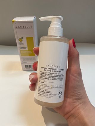 랑벨 내츄럴 딥 포어 클렌저 210ml (저자극 약산성 천연 클렌징 젤) — 5점을 준 리뷰어가 2022년 3월 올린 사용 사진