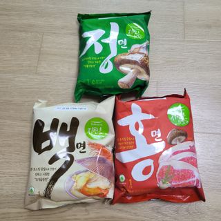 [풀무원] 자연은맛있다 정면, 백면, 홍면  세트 — 5점을 준 리뷰어가 2021년 4월 올린 사용 사진