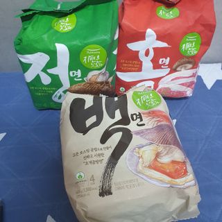[풀무원] 자연은맛있다 정면, 백면, 홍면  세트 — 5점을 준 리뷰어가 2021년 4월 올린 사용 사진