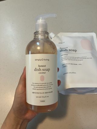 심플리오리빙 어니스트 주방세제 본품 500ml + 리필 900ml (코코넛향) — 5점을 준 리뷰어가 2022년 6월 올린 사용 사진
