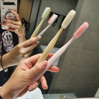 [오라덴스] 프리미엄 구강케어 버라이어티팩  + 스펀지치실 1P — 5점을 준 리뷰어가 2021년 7월 올린 사용 사진